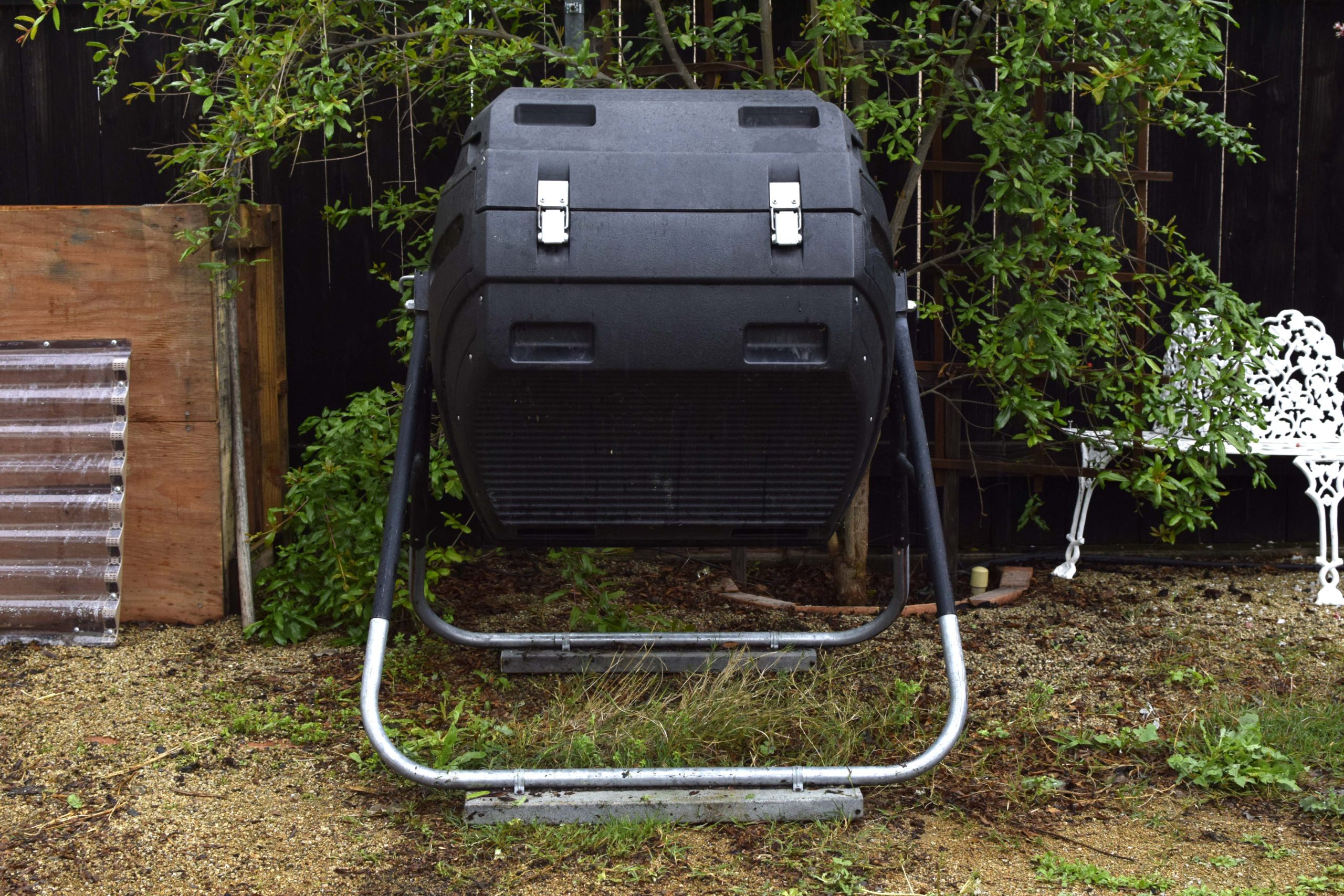 Washing A Compost Bin – Ways Of Cleaning Out Compost Bins